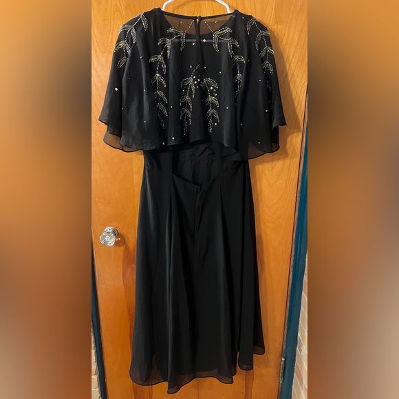 Asos Elegant Black Embroidered Dress - Picture 6 of 7